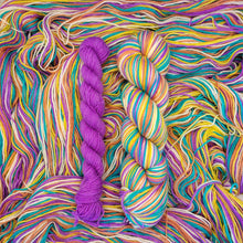 Load image into Gallery viewer, &#39;Paisley&#39; Self Striping Sock Sets
